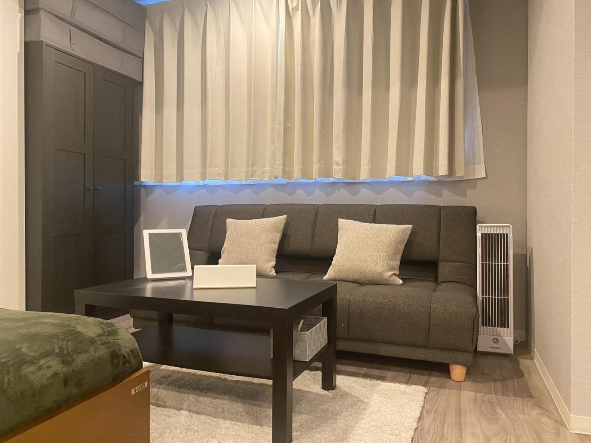 Ffosaka.Com Appartement Buitenkant foto